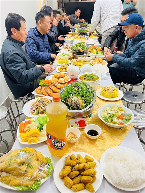 Ảnh nấu cỗ ở vạn phúc đặt cỗ ở vạn phúc