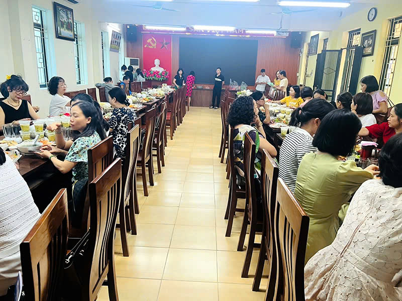 nấu cỗ tân gia ở ba đình