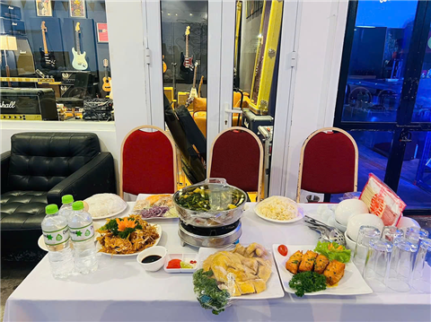 Ảnh nấu cỗ tất niên ở hoàn kiếm