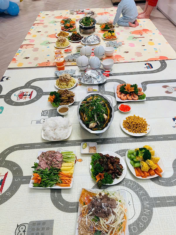 nấu cỗ gà đông tảo ở gia lâm
