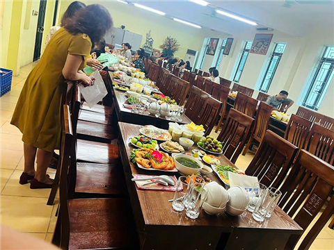 Ảnh buffet tại chỗ ở Nam Từ Liêm