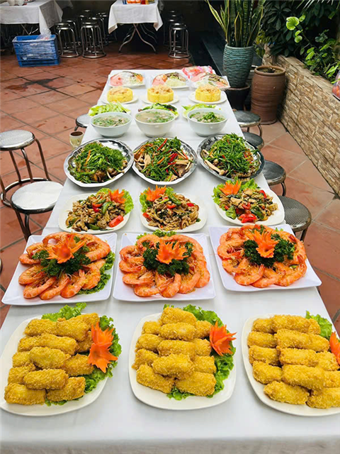Ảnh nấu cỗ 8/3 ở Thạch Thất
