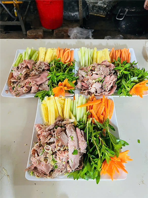 Ảnh nấu cỗ trung thu ở Nam Từ Liêm